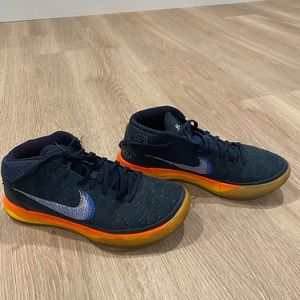 Nike Kobe AD Mid Rise Blue Yellow Size: 8.5 U.S